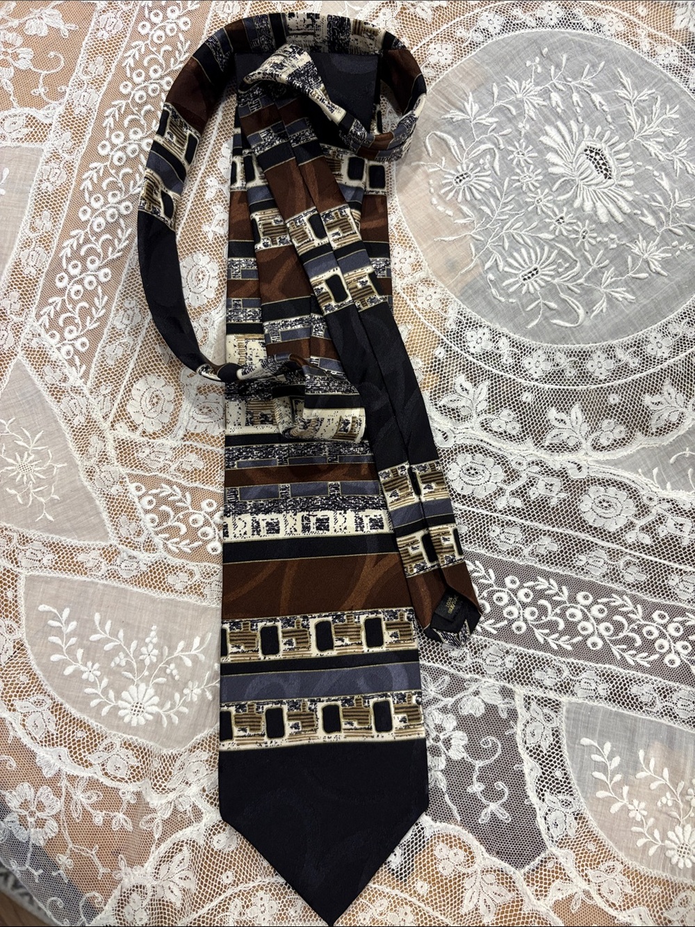 Silk Geometric Pattern Mens Tie in Brown, Black & Cream